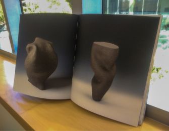 Incendio bajo el Mar para ver largo del título de la obra .65max.